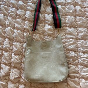 Classic Vegan Leather Messenger ahdorned